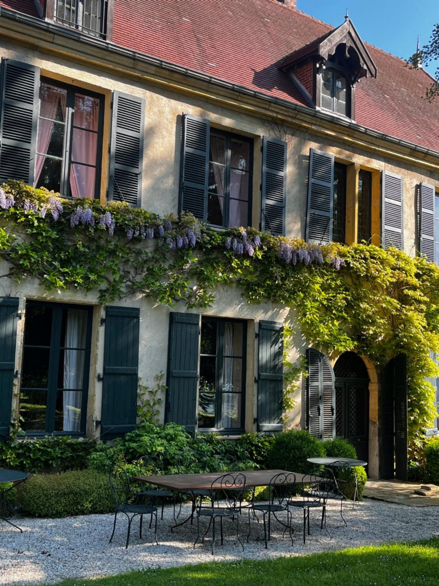 Chateau De Martigny Poisson Exterior photo